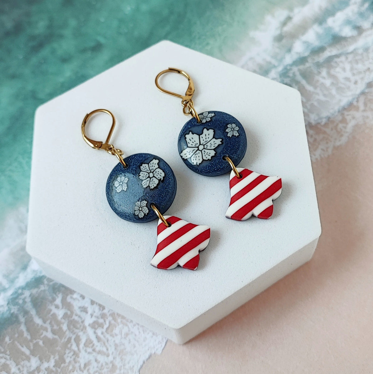 Cassis Earrings