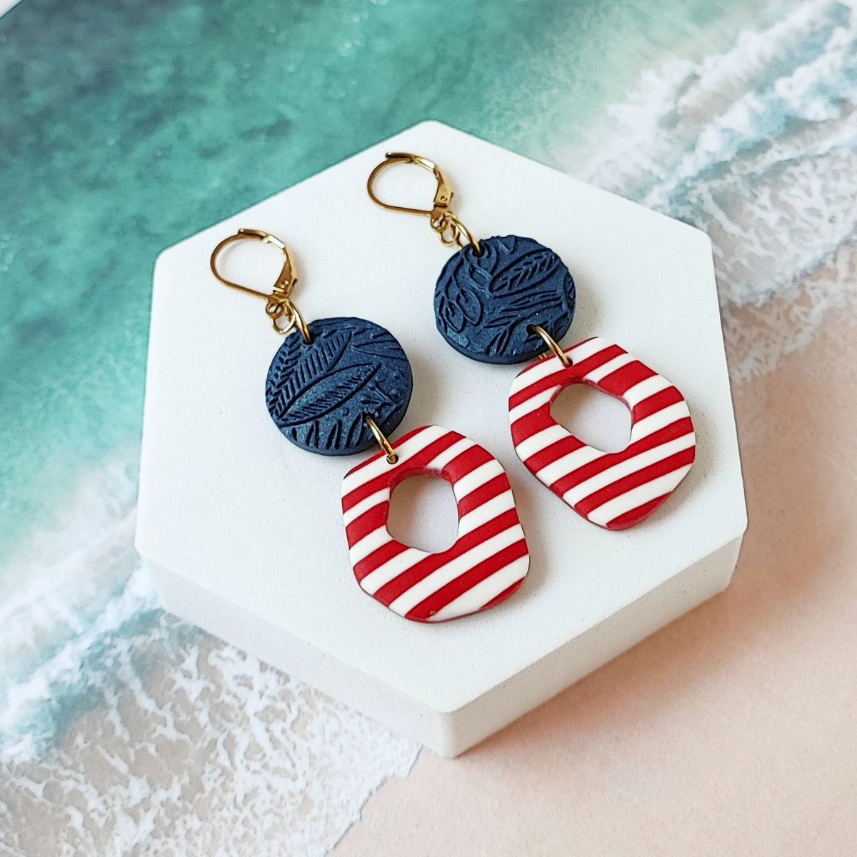 Cassis Earrings