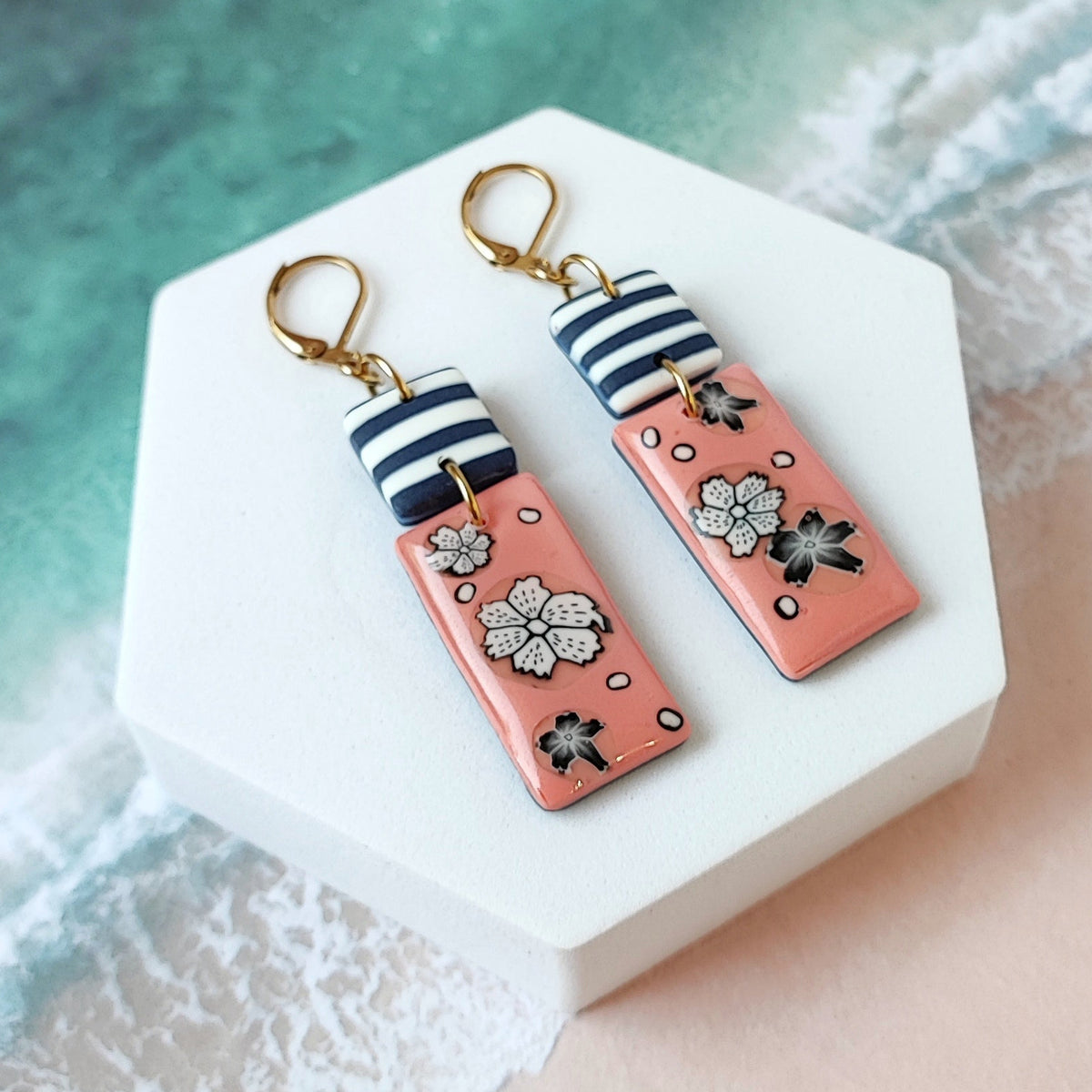 Cassis Earrings
