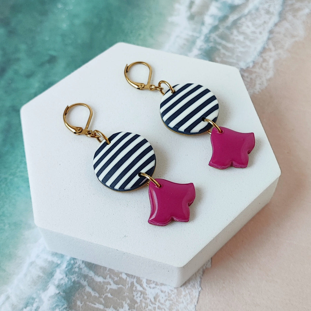 Cassis Earrings