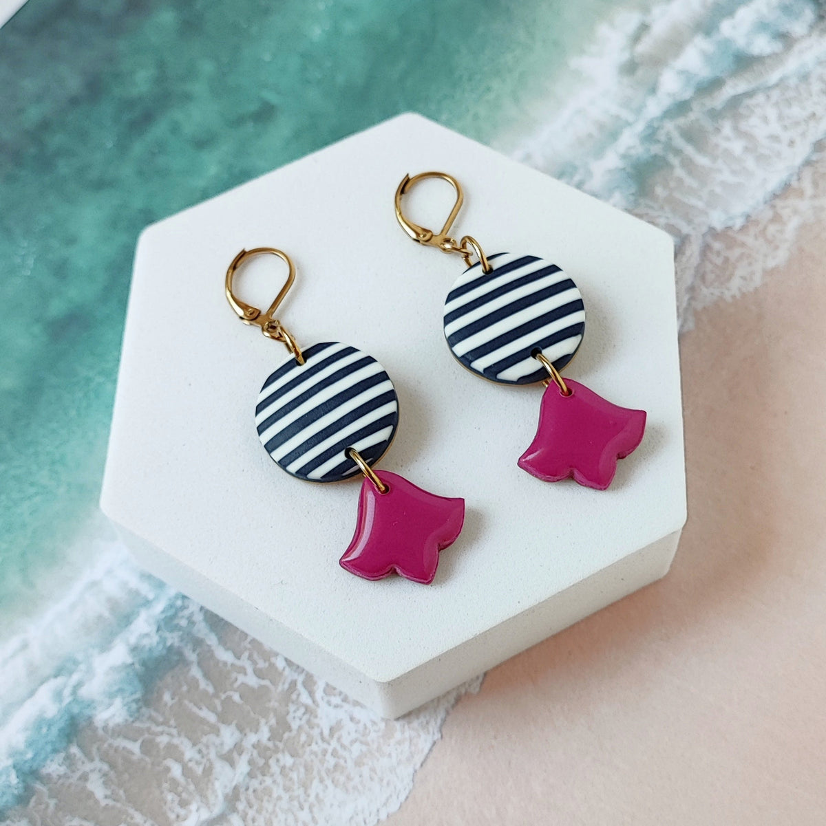 Cassis Earrings