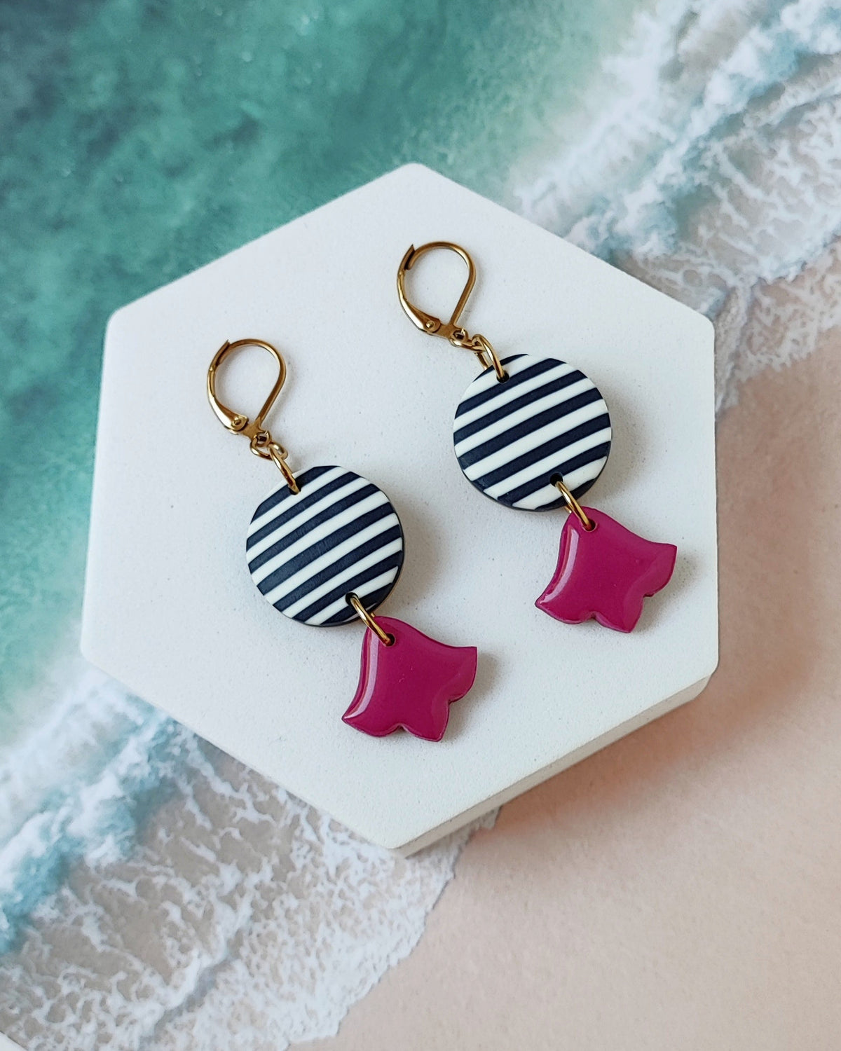 Cassis Earrings