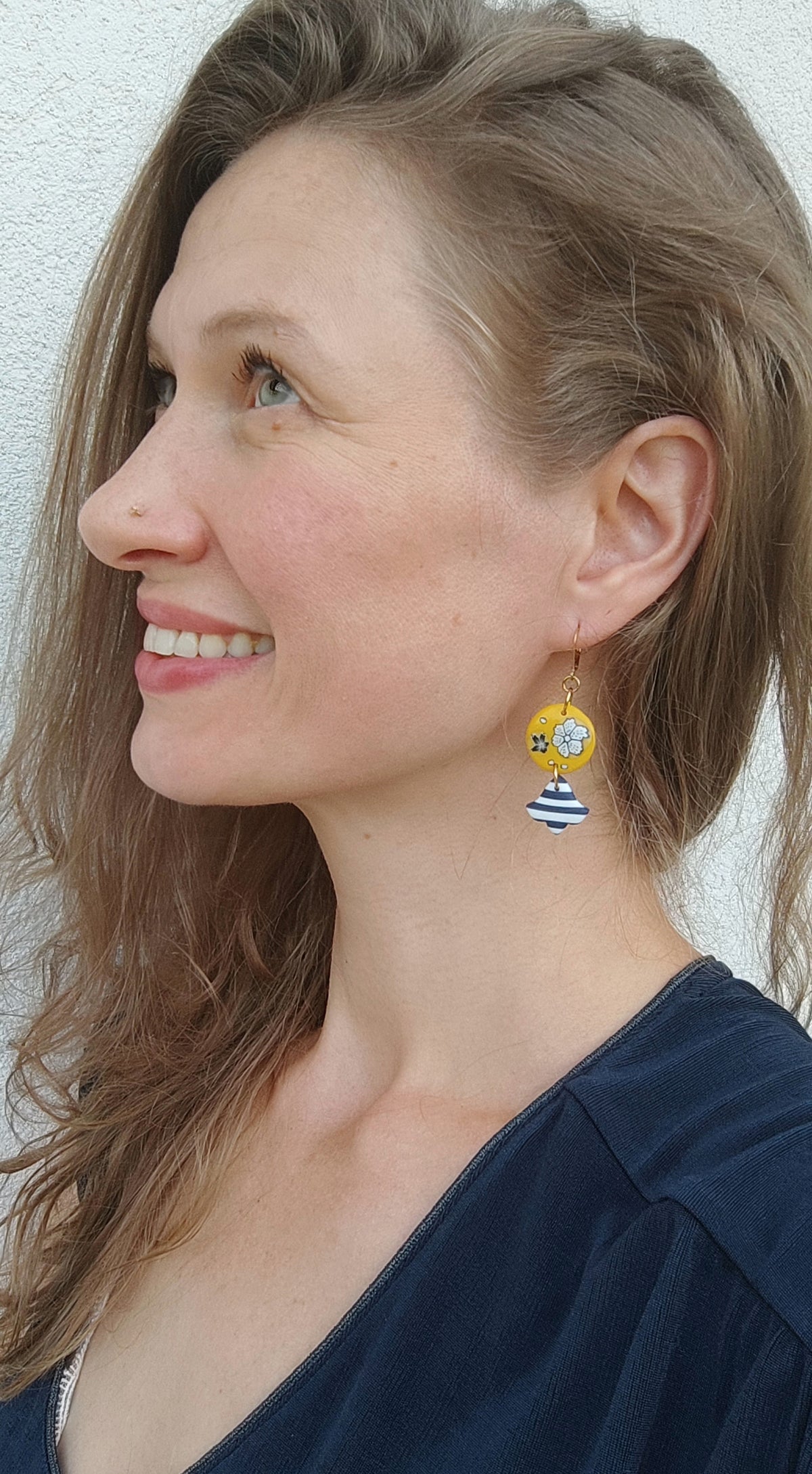 Cassis Earrings