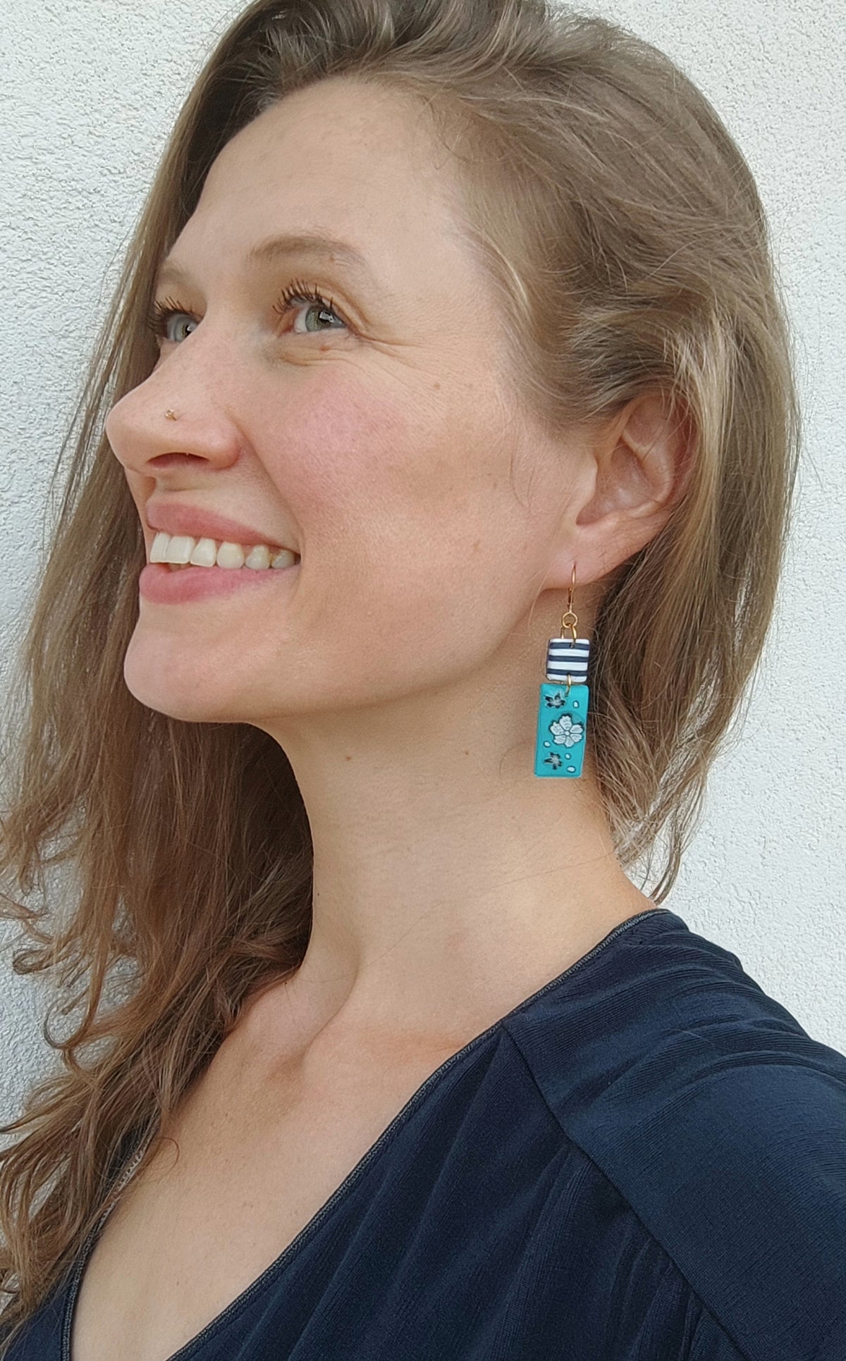 Cassis Earrings