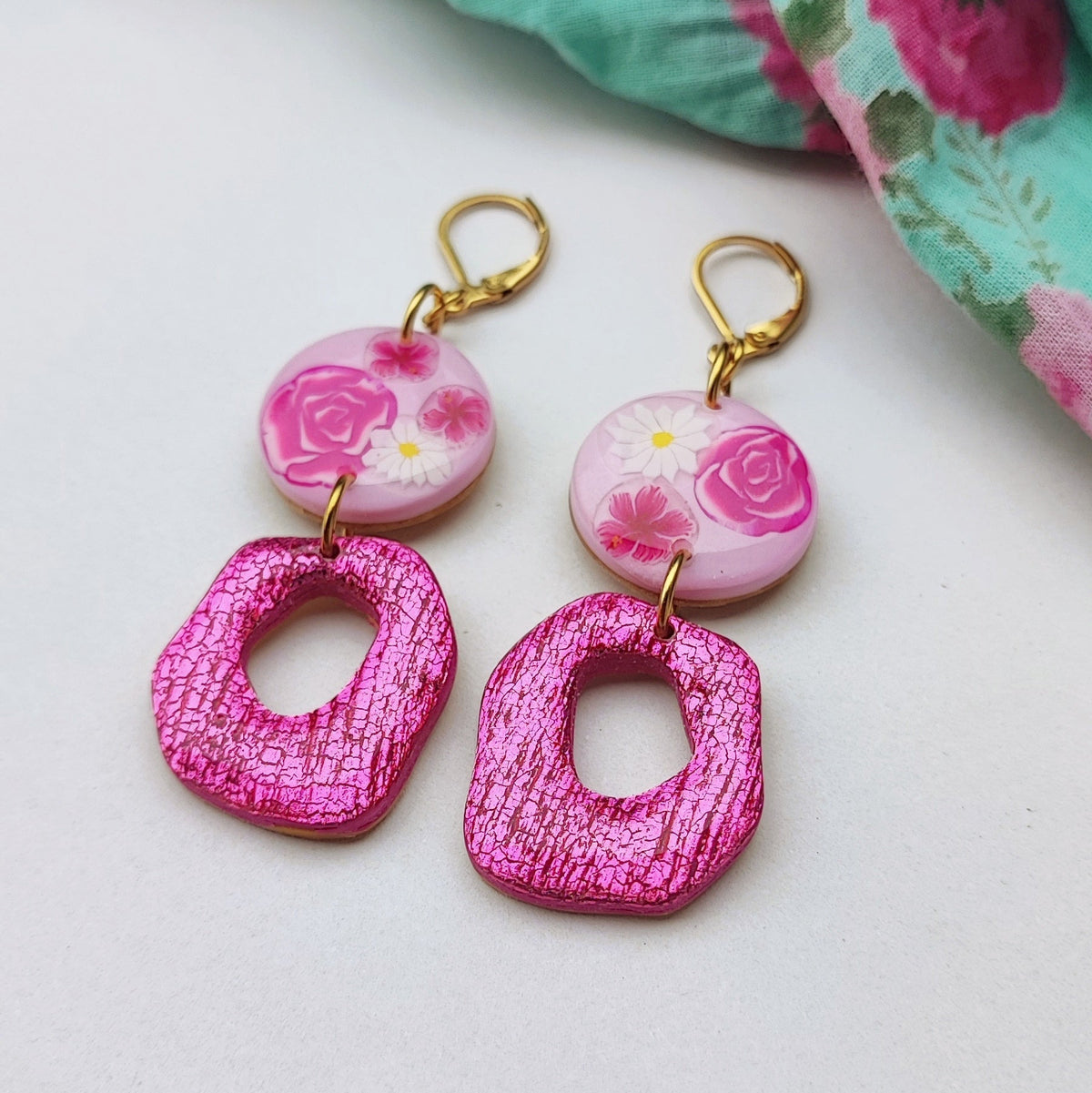 Cassis Earrings