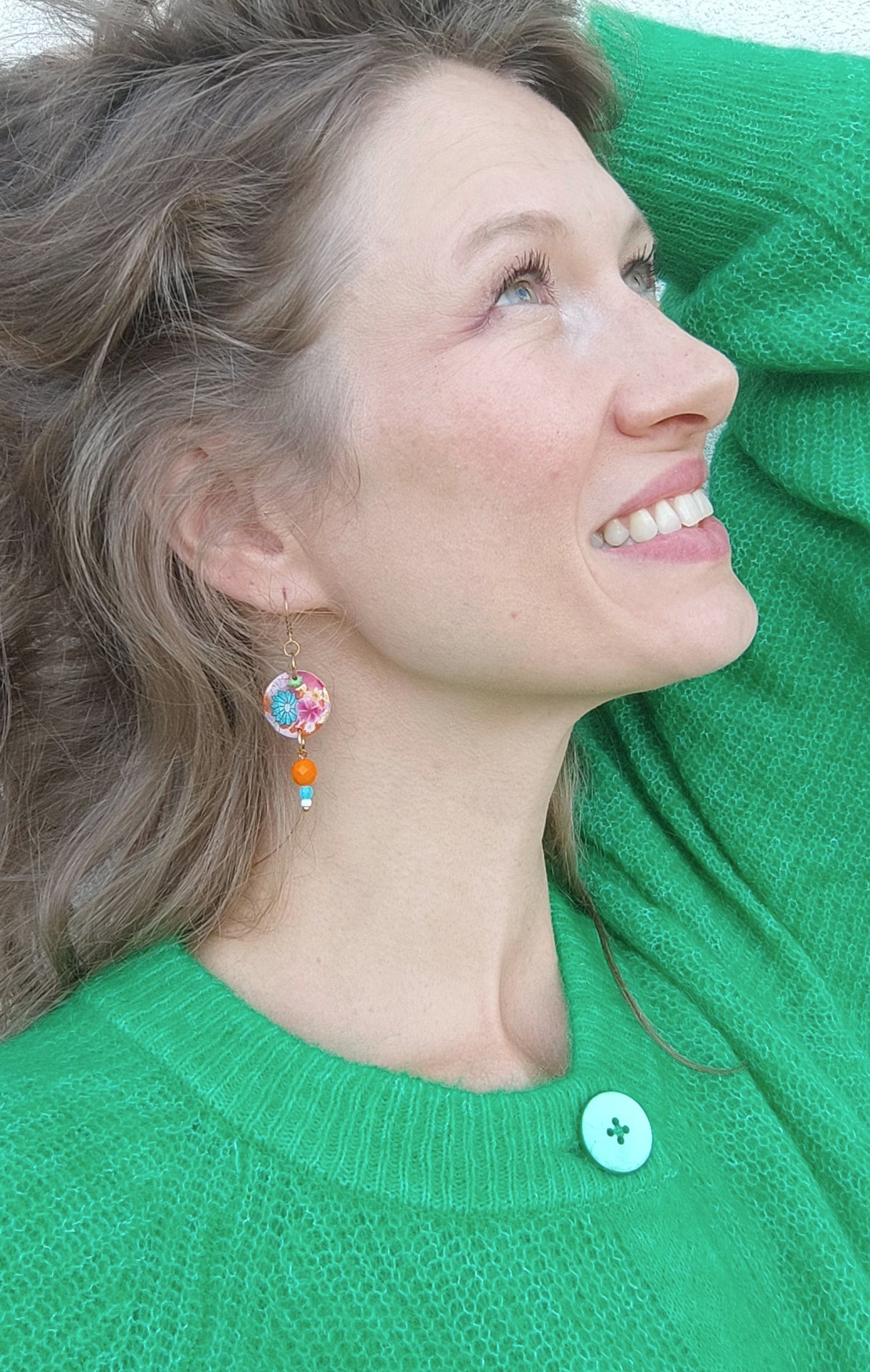 Boucles d'Oreilles Pop Flower rondes perle orange